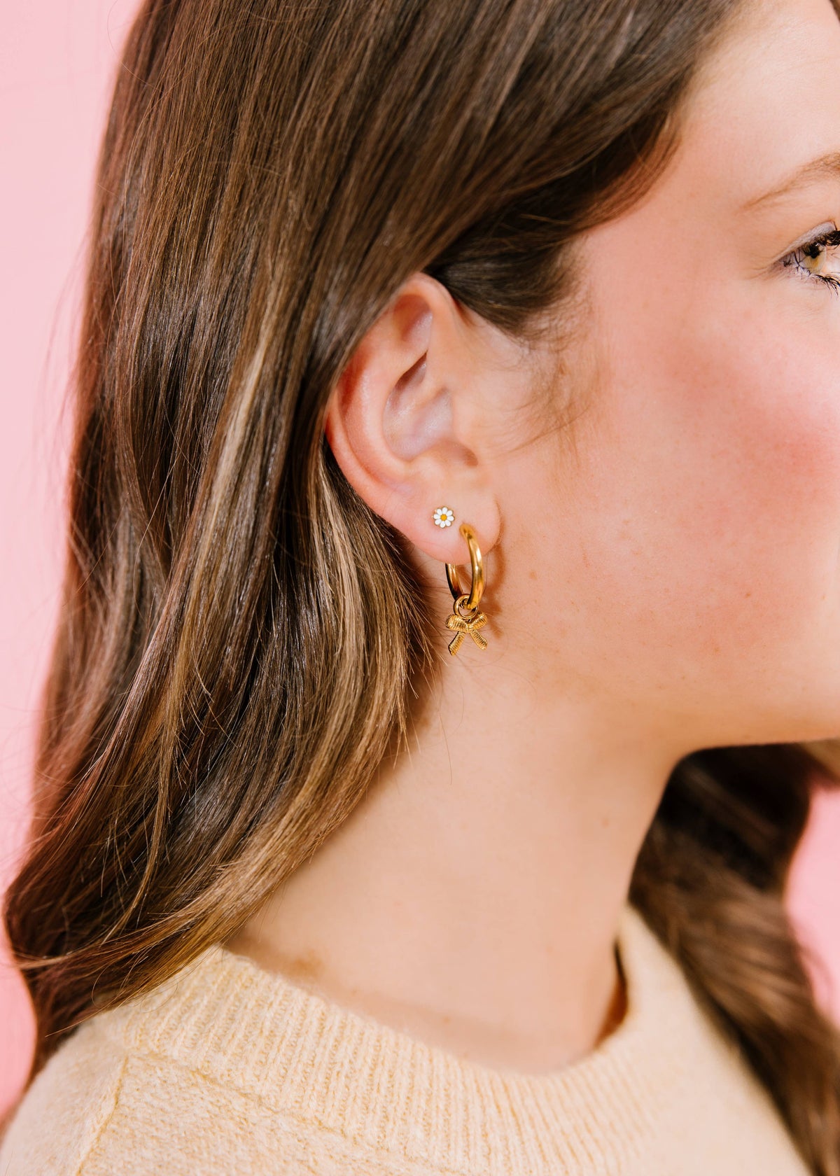 Morning Daisy Studs